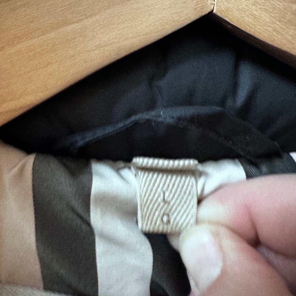 Burberry black puffer coat